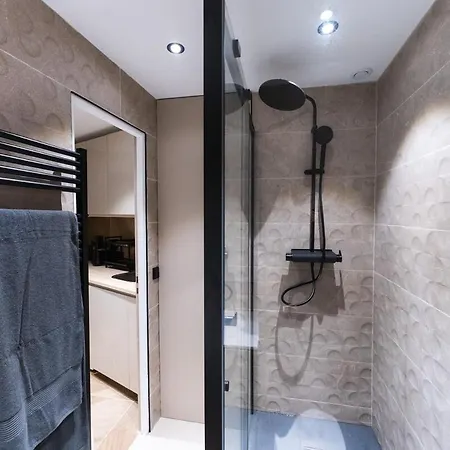Appartement Neuf Dans Le 9eme Arrondissement *